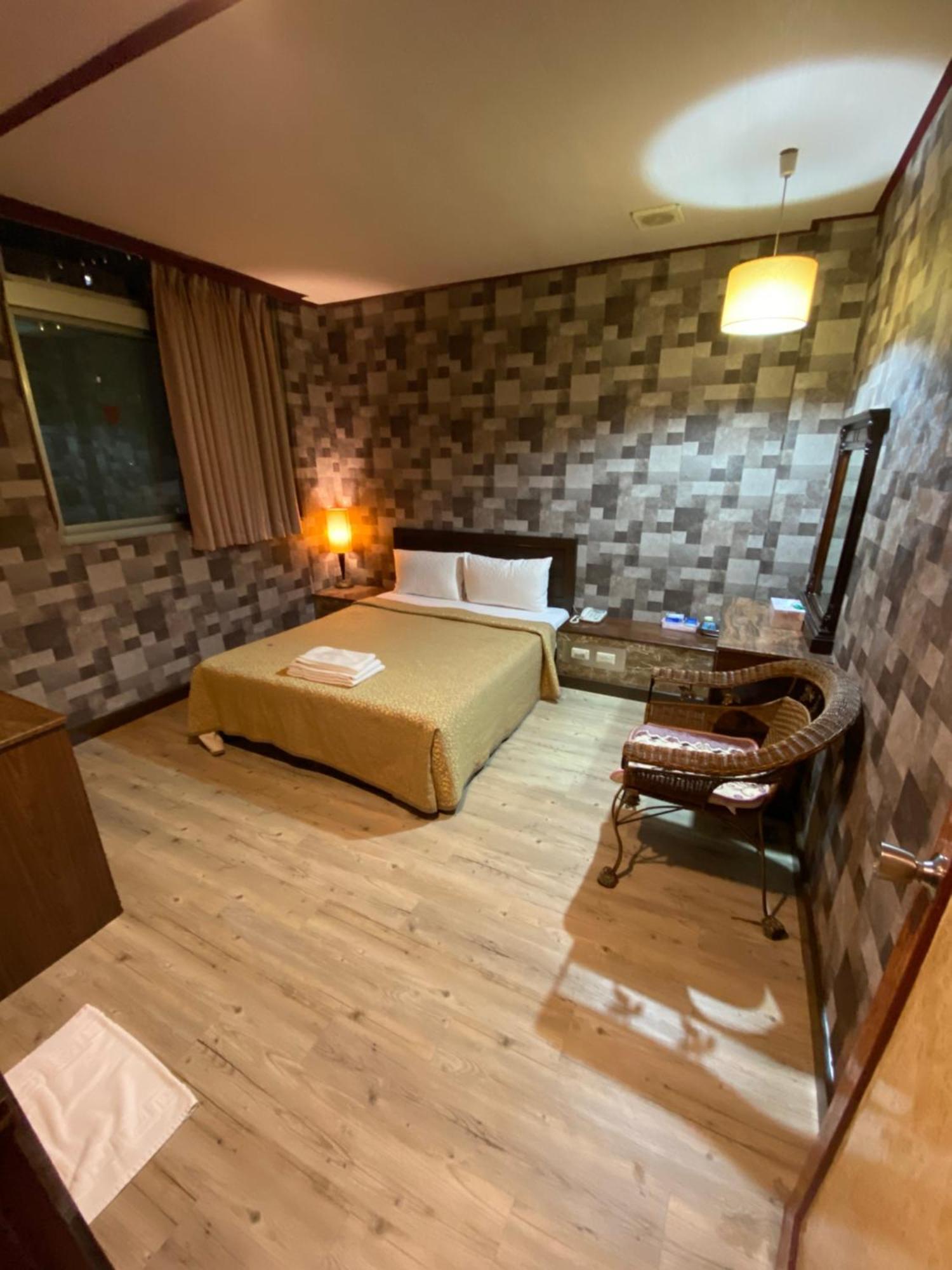 Hotel Lee-Chan Тайбэй Экстерьер фото
