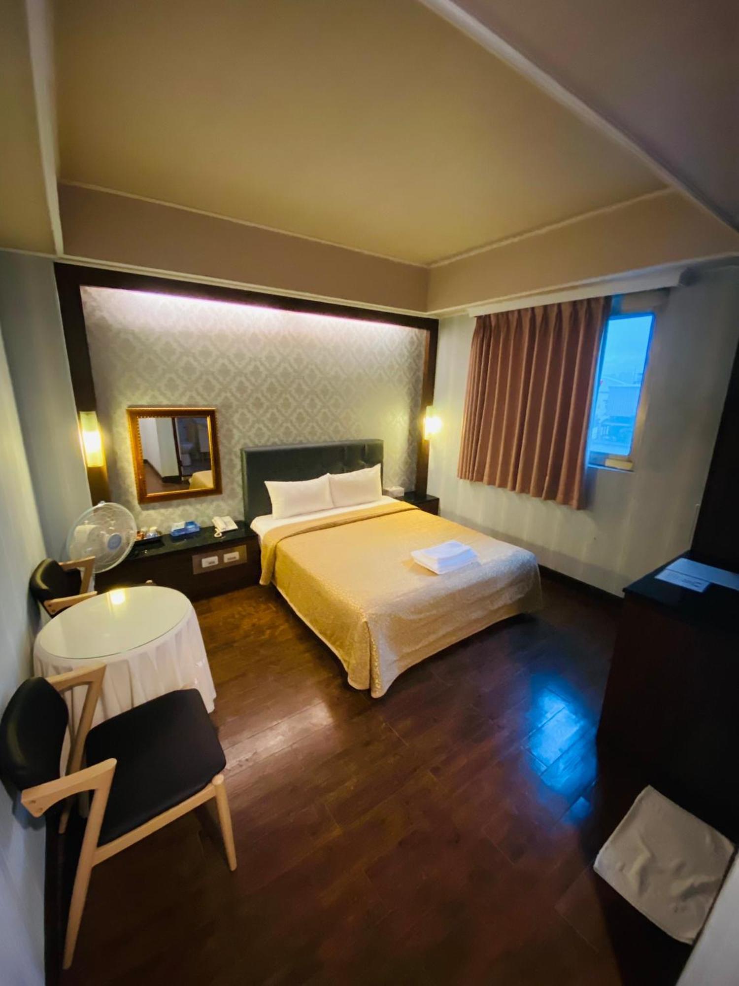 Hotel Lee-Chan Тайбэй Экстерьер фото